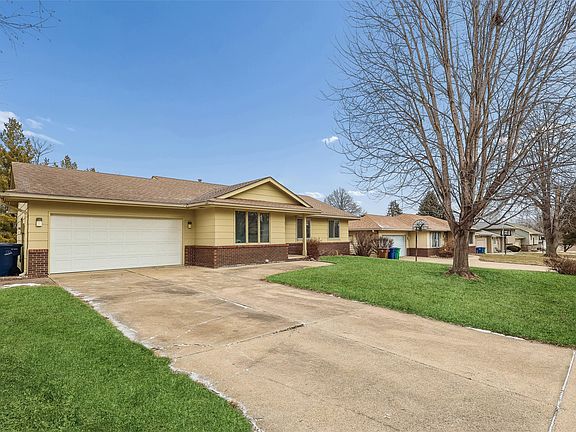 2nd image of 9601 Dennis Dr