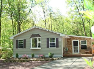 11 Deer Trl, Nesquehoning, PA 18240