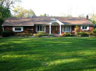 19 Villanova Lane, Dix Hills, NY 11746