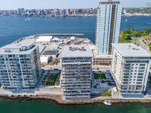 31 Kings Wharf Pl #503, Halifax, NS B2Y 0C1