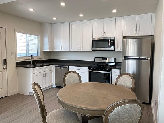 5th image of 5619 Satsuma Ave #5619