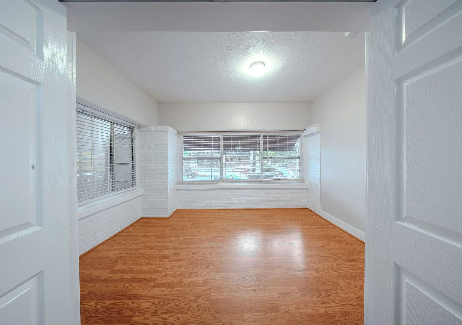 65 Linden Ave. — Photo 1