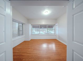 65 Linden Ave., Long Beach, CA 90802