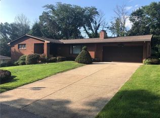 606 Woodburn Ln, Greensburg, PA