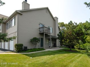 593 Windsor Dr, Fox Lake, IL 60020