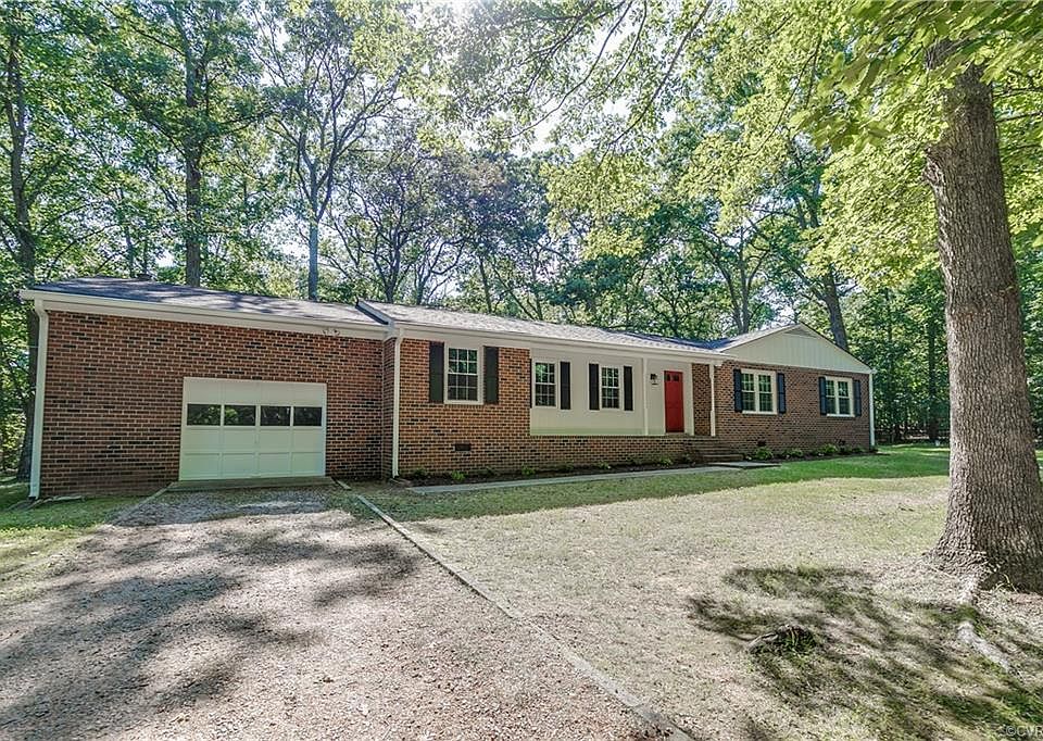 1st image of 3219 Bourbon Ln