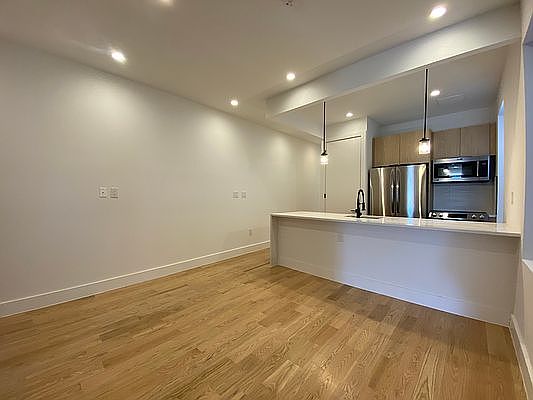 1st image of 235 Bainbridge St APT 1