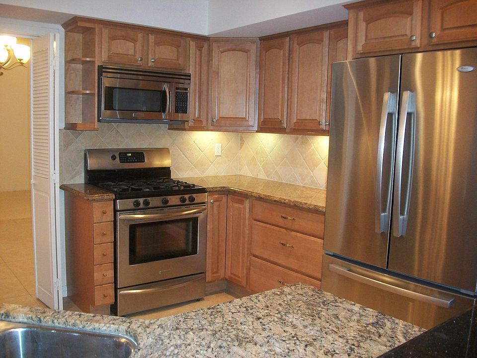 1st image of 4728 Oporto Pl