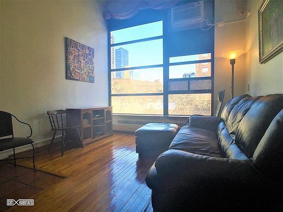 2nd image of 350 E 62nd St APT 4P