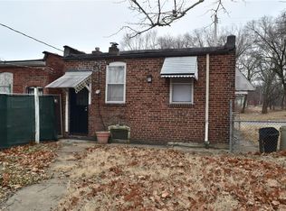 1911 Angelrodt St, Saint Louis, MO 63107