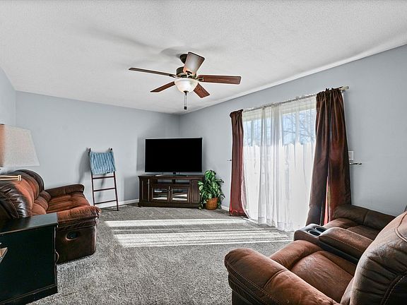 5th image of 203 Valley Rd