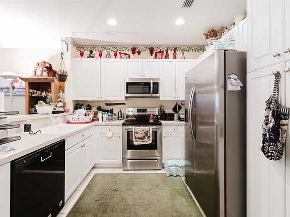 2nd image of 2943 NW 33rd Way