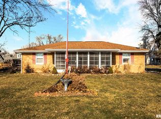 640 E Park St, Cuba, IL 61427