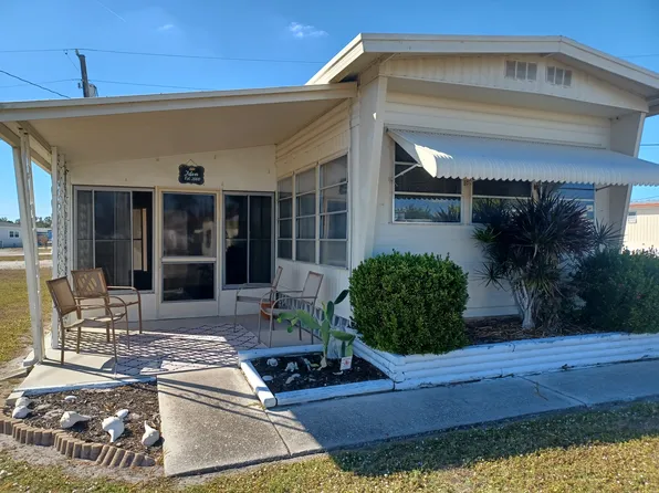 24 Center Rd, Palmetto, FL 34221