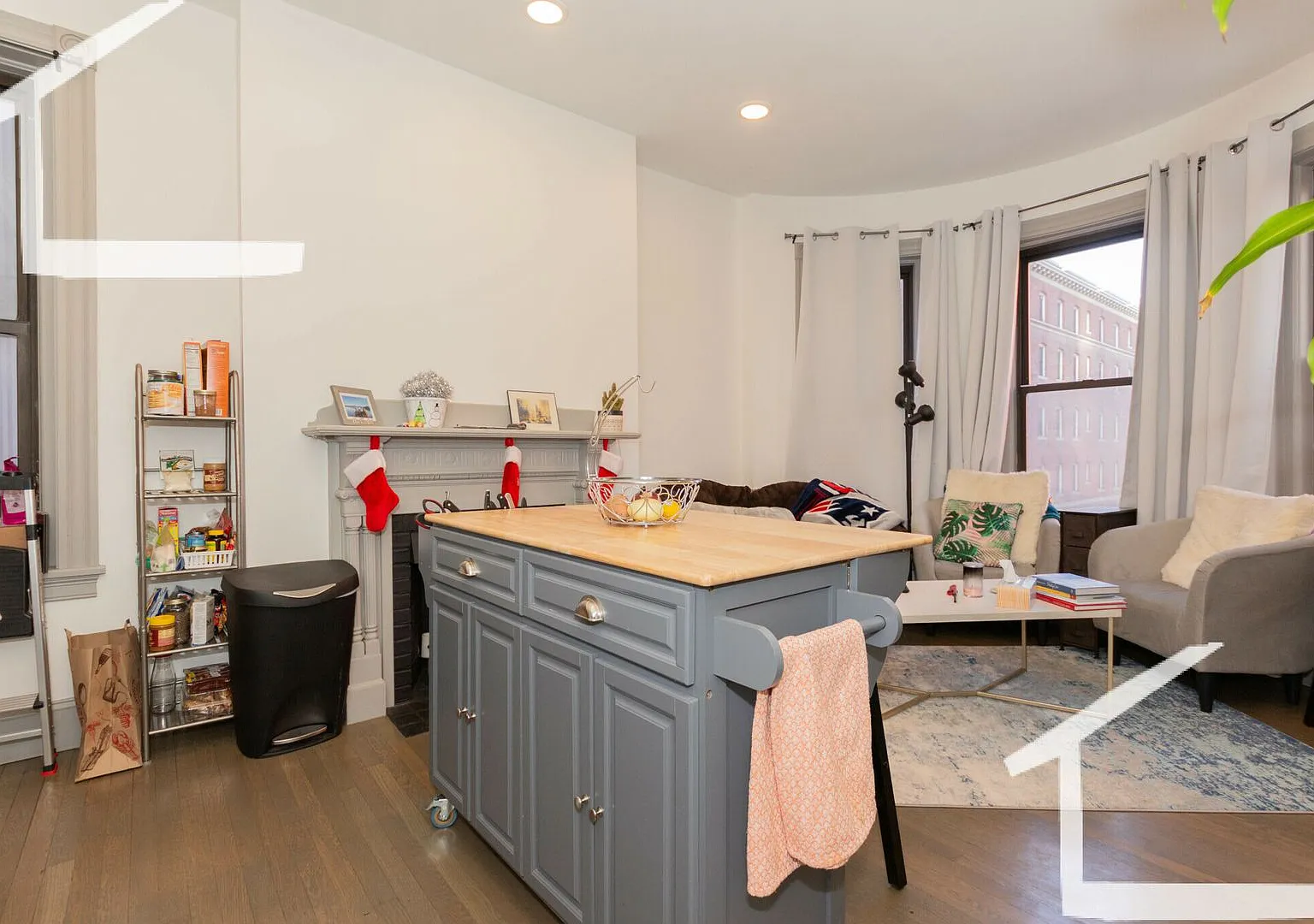 Unique University Apt - For you 9/1/26 — Photo 2