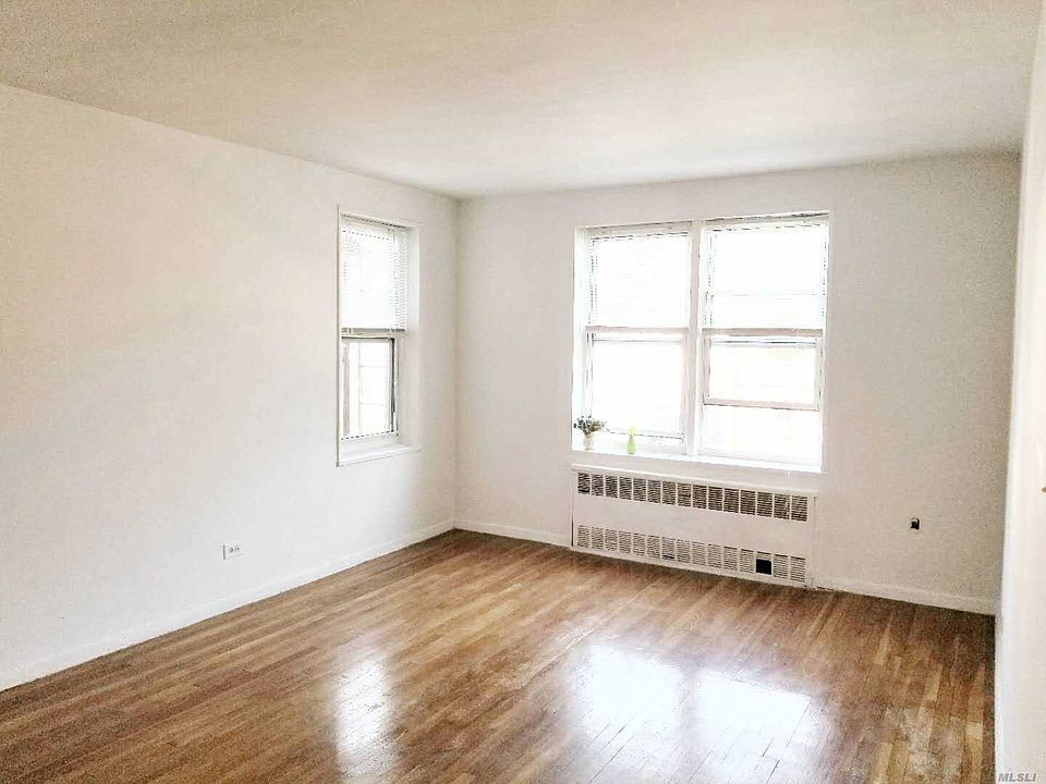 1st image of 42-40 Bowne St APT 2E