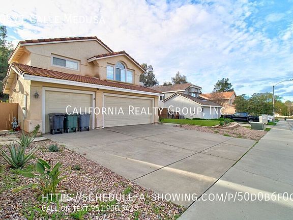4th image of 40571 Calle Medusa