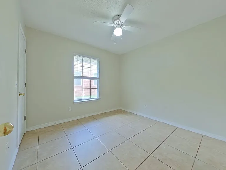 143 Steeplechase Dr — Photo 15