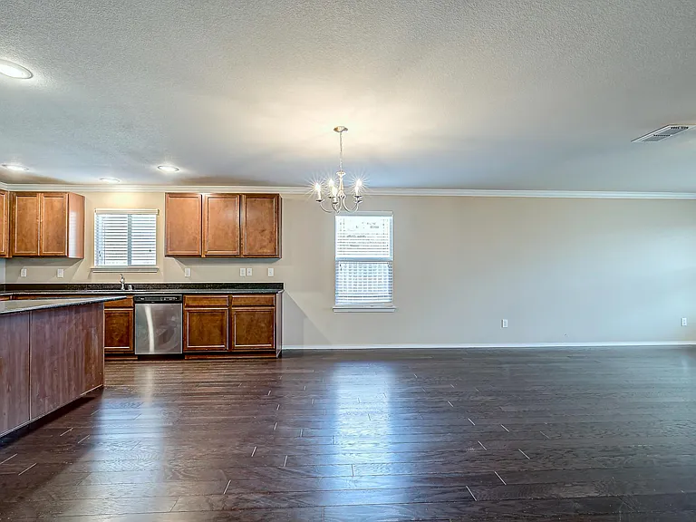 120 Abelia Dr — Photo 23