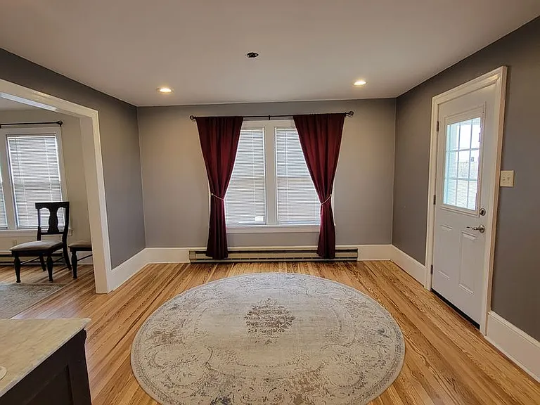 6288 Buchanan Trl W — Photo 7