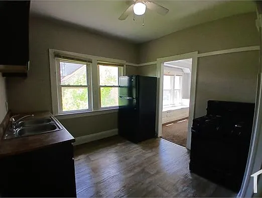 3 bed, $900 — Photo 3