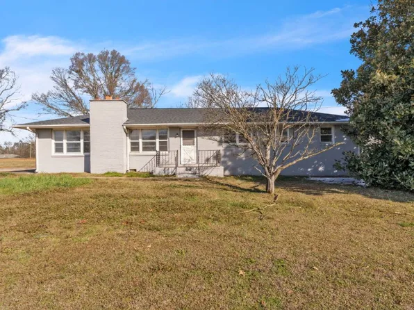 111 Rodgers Rd, Seneca, SC 29678