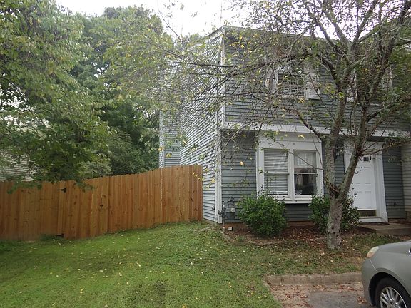 Side fence with gate