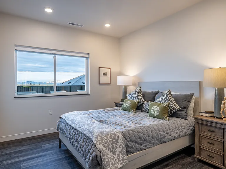 Confluence Apartments — Photo 9