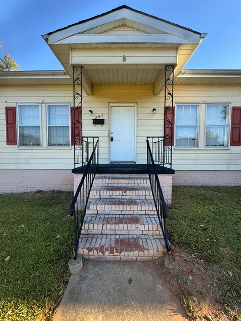 205 Scott Street — Photo 2