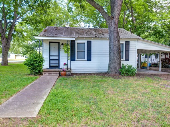 508 Turney St, Smithville, TX 78957