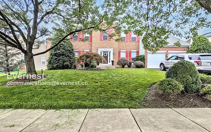 5 bed, 3.5 bath, 3976 sqft, $4,195 — Photo 2