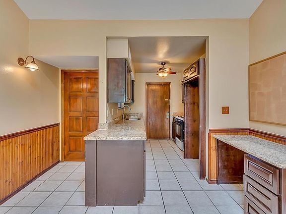 5th image of 1750 Villa Santos Cir