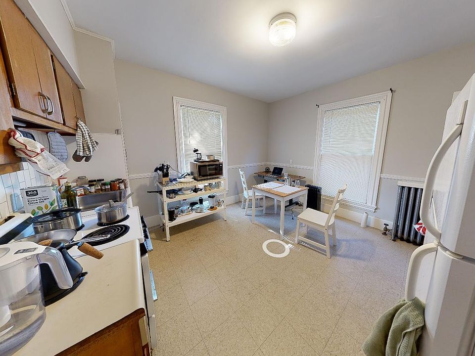 2nd image of 8A Forest St #12R