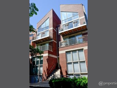 854 N Marshfield Ave APT 3N, Chicago, IL, 60622