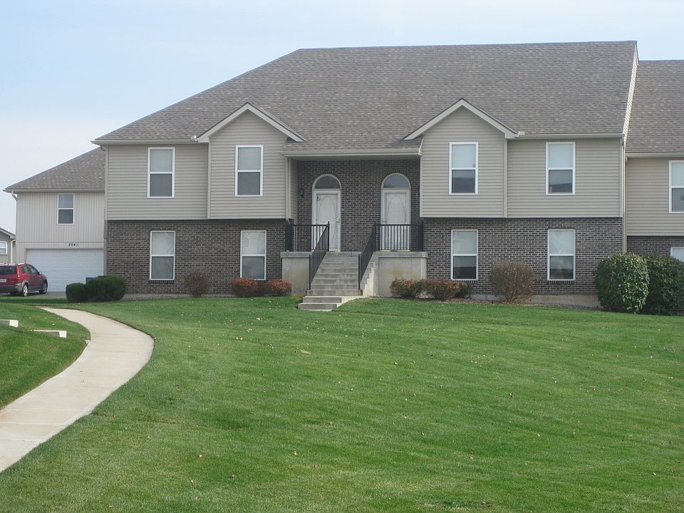Front of Townhome