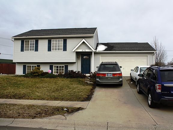2nd image of 831 Lovechio Dr