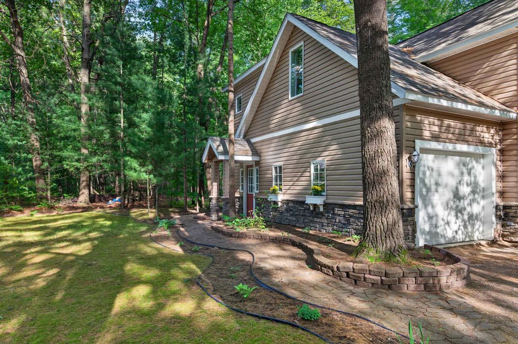 1133 S Westwood Dr, Midland, MI - View 5