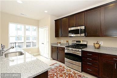 3rd image of 312 Park Ave