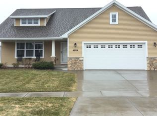 4864 Isabella Cir, Hobart, WI 54155