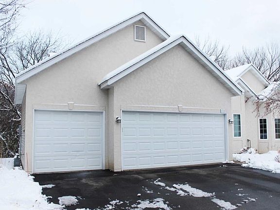 3rd image of 1539 Stonewood Ln