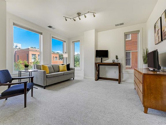 3rd image of 1630 N Clarkson Street #408