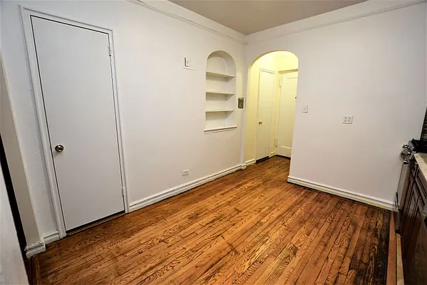 Rented by Merit Group & Associates | media 10