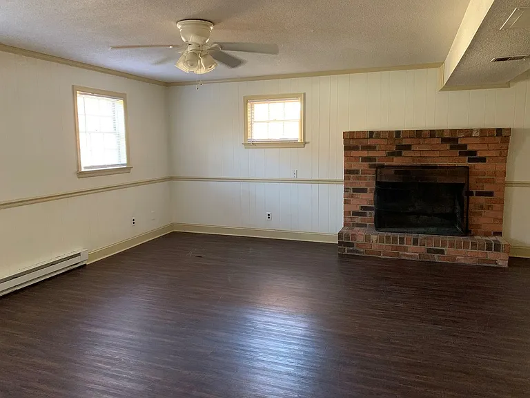 64 Maybrook Dr — Photo 13