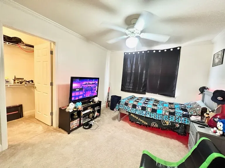 703 Majestic Dr — Photo 19