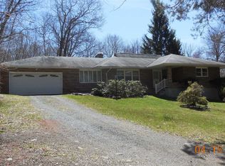 128 N Fostertown Rd, Newburgh, NY 12550