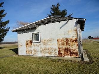 2nd image of 801 Wilson Rd