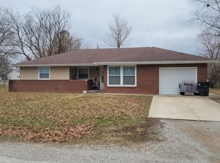 1603 C St, Charleston, IL