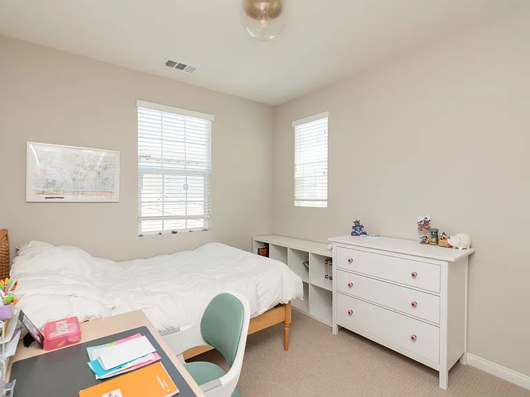 16487 Veridian Cir — Photo 13
