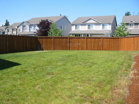 Large Fenced Yard