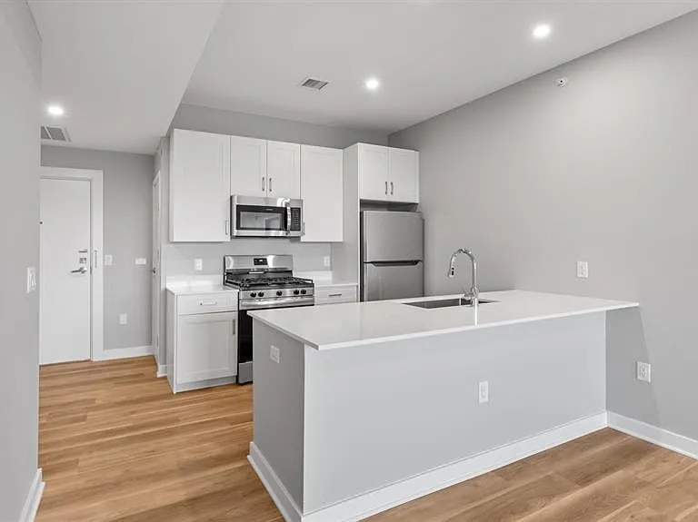 475 Communipaw Ave #207 — Photo 1